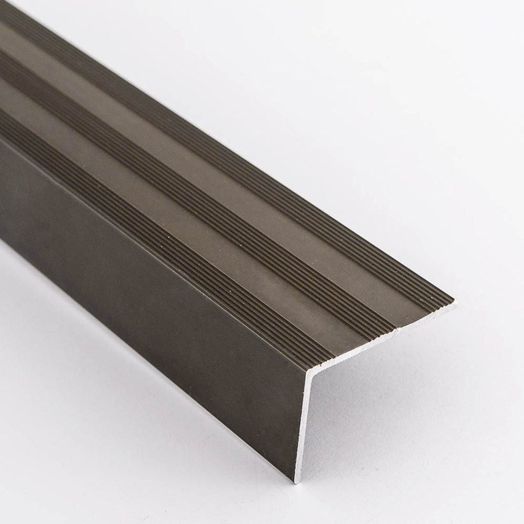 PELDAÑO ALUMINIO EXTERIOR BRONCE 35 X 25MM